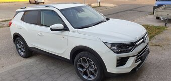 SsangYong Korando 1.5 Turbo e-XGI 163k PremiumPlus A/T - 4