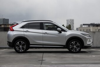 Mitsubishi Eclipse Cross 1.5 Turbo MIVEC Intense A/T - 4