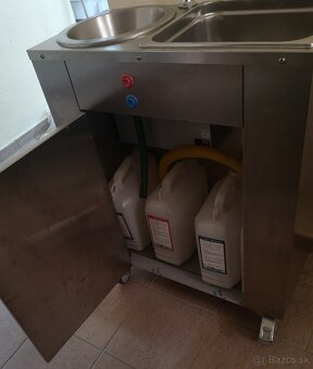 Mobilné umývadlo - 4