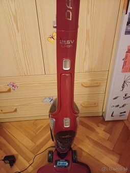 Tycovy vysavac ETA - 4
