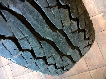 2 ks LETNÉ 245/65 R17 111H FALKEN 5-6 mm r.2021 LEN 25-€/kus - 4