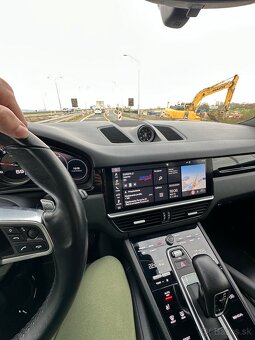 PORSCHE CAYENNE S 2020 - 4