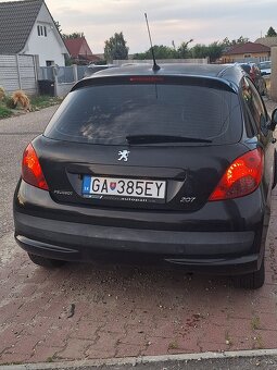 Peugeot 207 1.4 - 4