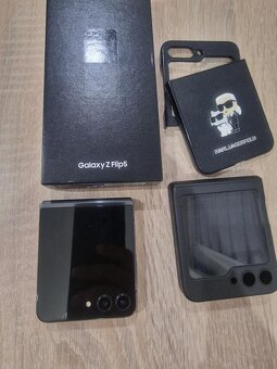 Samsung galaxy Zflip5 - 4