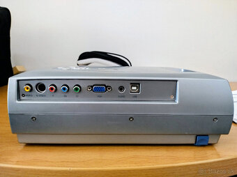 iiyama projektor LPS130 - 4