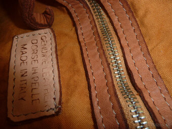 Dámsky kožený ruksak - 4