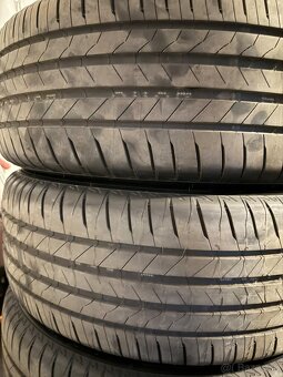 Bridgestone Alenza 235/50 R20 100V RFT - 4