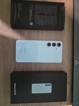 samsung galaxy s24 fe 128GB - 4