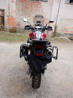 Suzuki DL650 V-Strom ročník 2014 - 4