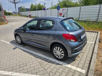 Predam Peugeot 207, r.v 2011, 1.4 Benzín - 4