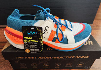 Bežecké cestné topánky UYN Synapsis - 4