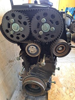 MOTOR BKD 2.0TDI 16V - PASSAT B6, GOLF 5, OCTAVIA 2 - 4