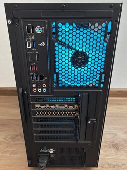 PREDÁM HERNÝ PC - R5 5600X, RTX 2070 SUPER 8GB,16GB DDR4,SSD - 4