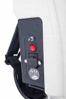 Akumulátorový chrbtový postrekovač 12L s TURBO tryskou - 4