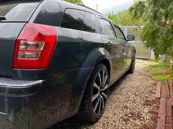 Chrysler 300C - 4