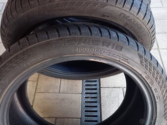 215/45R18 zimne Nokian - 4