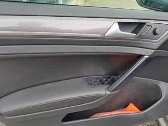 VW Golf Variant 4x4 ALLTRACK DSG 2016 - 4