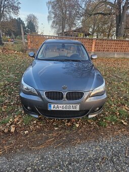 BMW e60 520I manual - 4