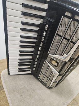 Akordeon welrmeister amigo 96 basovy - 4