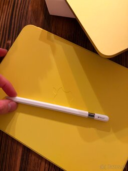 iPad A16 Yellow + Folio + Apple Pencil USB-C - 4