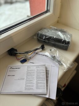 Autorádio Pioneer MVH-230BT - 4