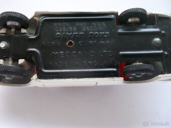 Predam mierka 1:43 mix FORD TAUNUS a FORD CORTINA - 4