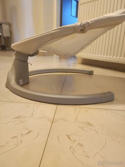 Hojdacie kresielko ako nové - 4