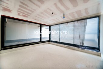 NOVOSTAVBA, AMFIK HOUSE, MEZONETOVÝ 4 IZBOVÝ BYT „D“ S TERAS - 4