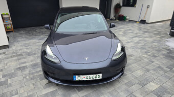 Tesla Model 3 SR+ - 4