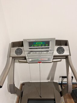 Bežecký pás NordicTrack e3700 - 4