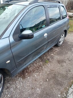 Peugeot 206 - 4