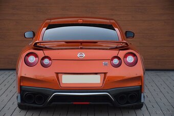 Nissan GT-R GTR Black Edition - 4