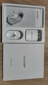 SHARP Z2: 4GB RAM, 32GB ROM, 2.3GHz, 5.5" - 4