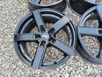 Hliníkové disky Audi/Mercedes/Skoda/VW-7,5Jx17-ET-47-5x112 - 4