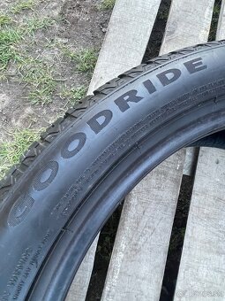 Celoročné 245/40 R18 2023 2x=100e - 4