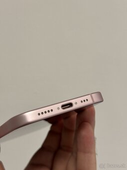 iPhone 15 128GB Pink - 4