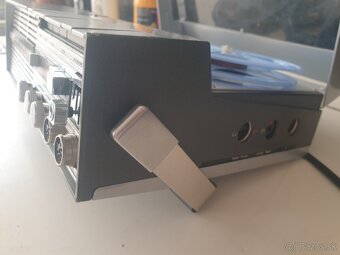 Predám lacno UHER 4400 REPORT STEREO - 4