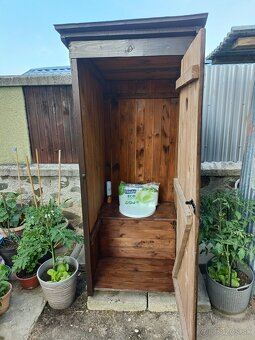 Kadibudka WC Drevená latrína - 4