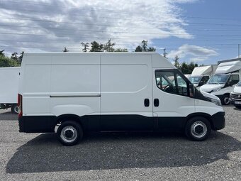 Prodám Iveco Daily 3.0. 110kw. 35S15. Délka ložné plochy: 36 - 4