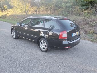 Škoda Octavia Combi 1.4TSI Elegance - 4