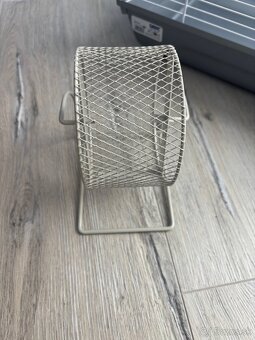 Predám klietku pre škrečka s kolotočom - 4