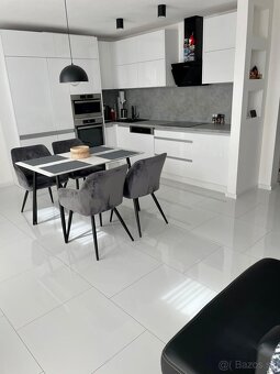 Exkluzívny 2-izbový byt s terasou, záhradkou a panoramatický - 4