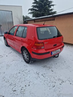 Predám Volkswagen Golf 4 - 4