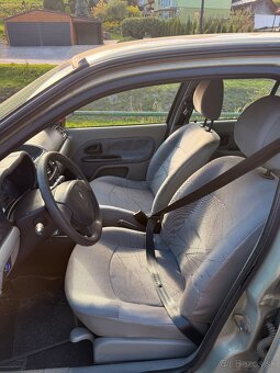 Renault Clio II 2002 - 4