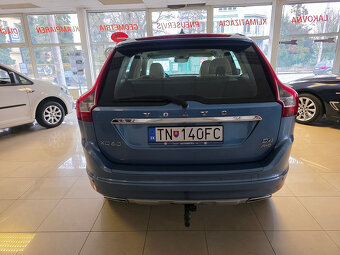 Volvo XC60 D4 2.4 Drive-E Summum Geartronic AWD - 4