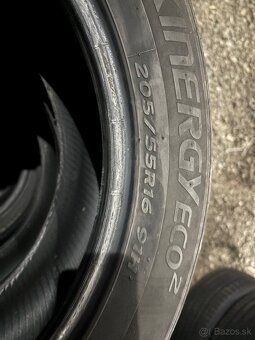 Predám letné pneu  Hankook 205/55 r16 - 4