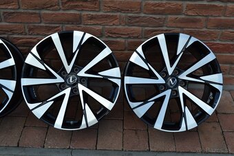 5x114,3 R18 Hlinikove disky Original Lexus NR - 4