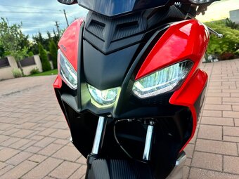 Aprilia SR GT 125 - 4