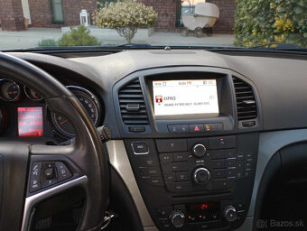 Opel Insignia - 4