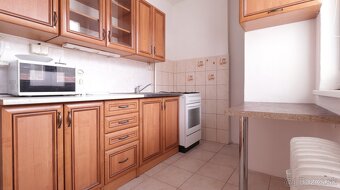 BEDES | 2 izb.byt, loggia, čiastočná rekonštrukcia, Handlová - 4